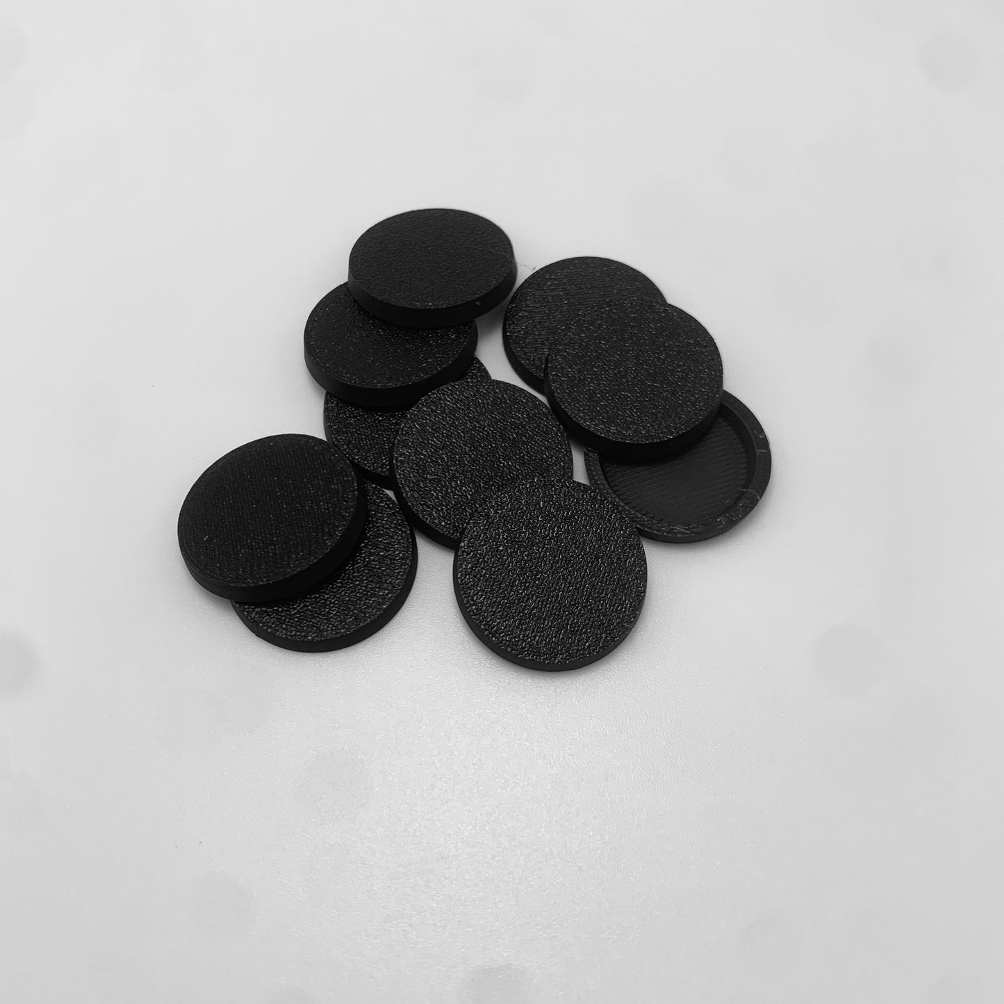 25mm Round Miniature Bases perfect for war gaming or other tabletop games