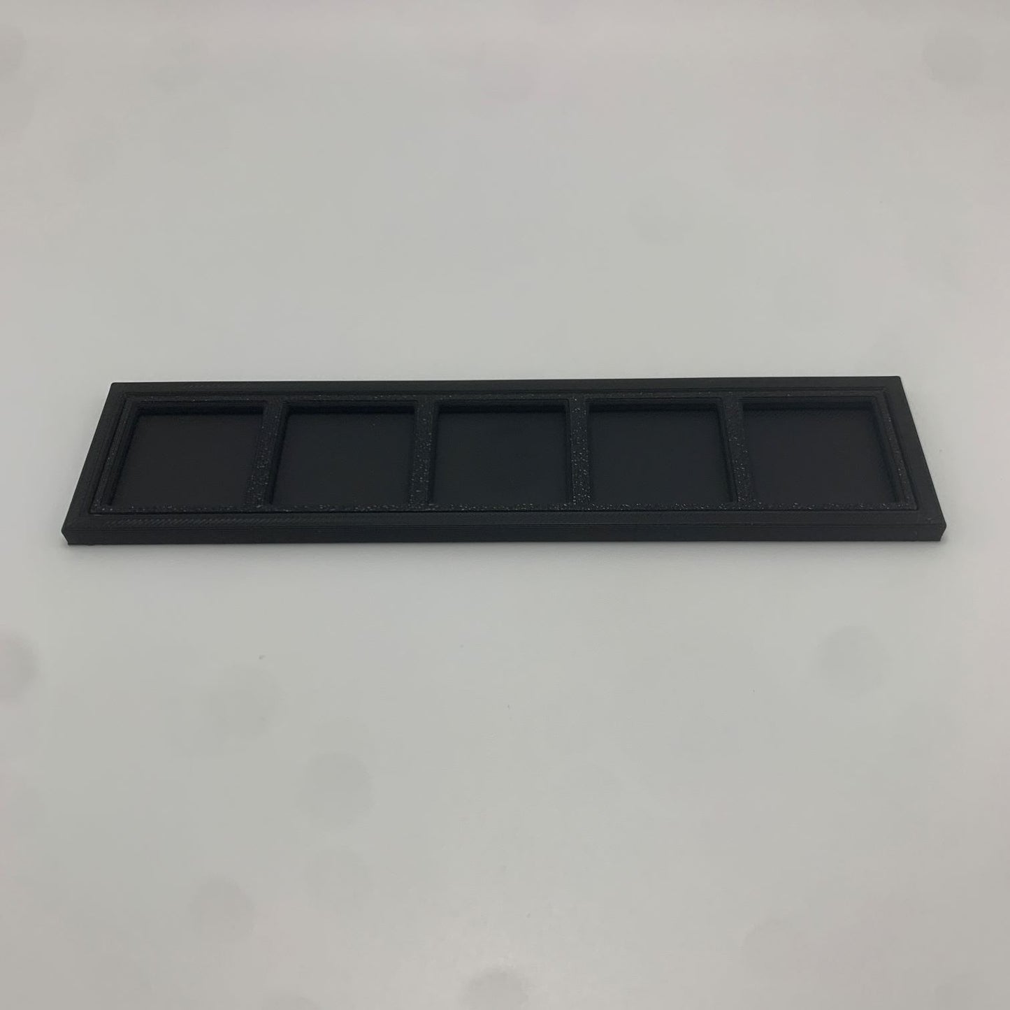 25mm to 30mm Adapters with matching 30mm Movement Trays perfect for war gaming or other tabletop games